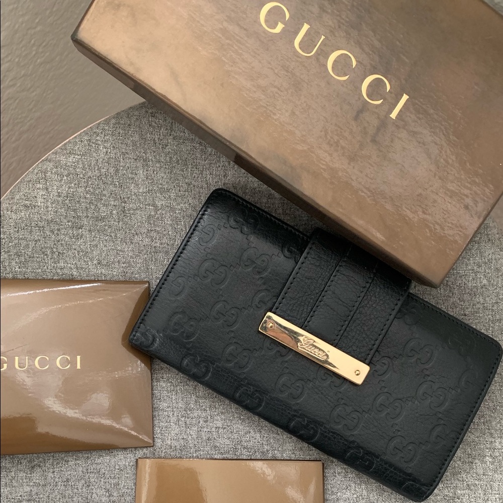 Gucci Wallet (AUTHENTIC)